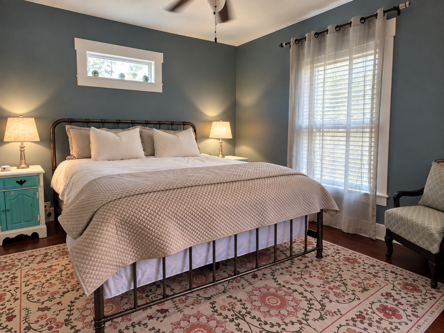 Second king bedroom